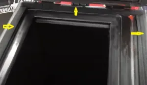 Sealing with Gasket