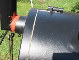 Silicone sealant on Exhaust vent