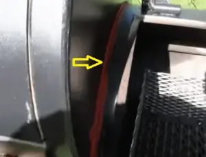Silicone sealant on the joint