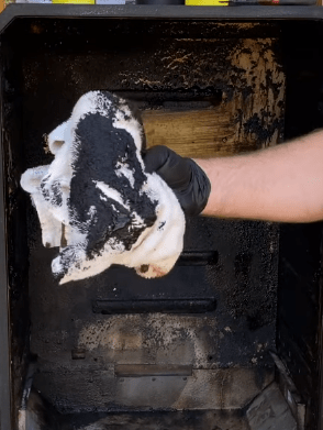 How to Clean Vertical Smoker
